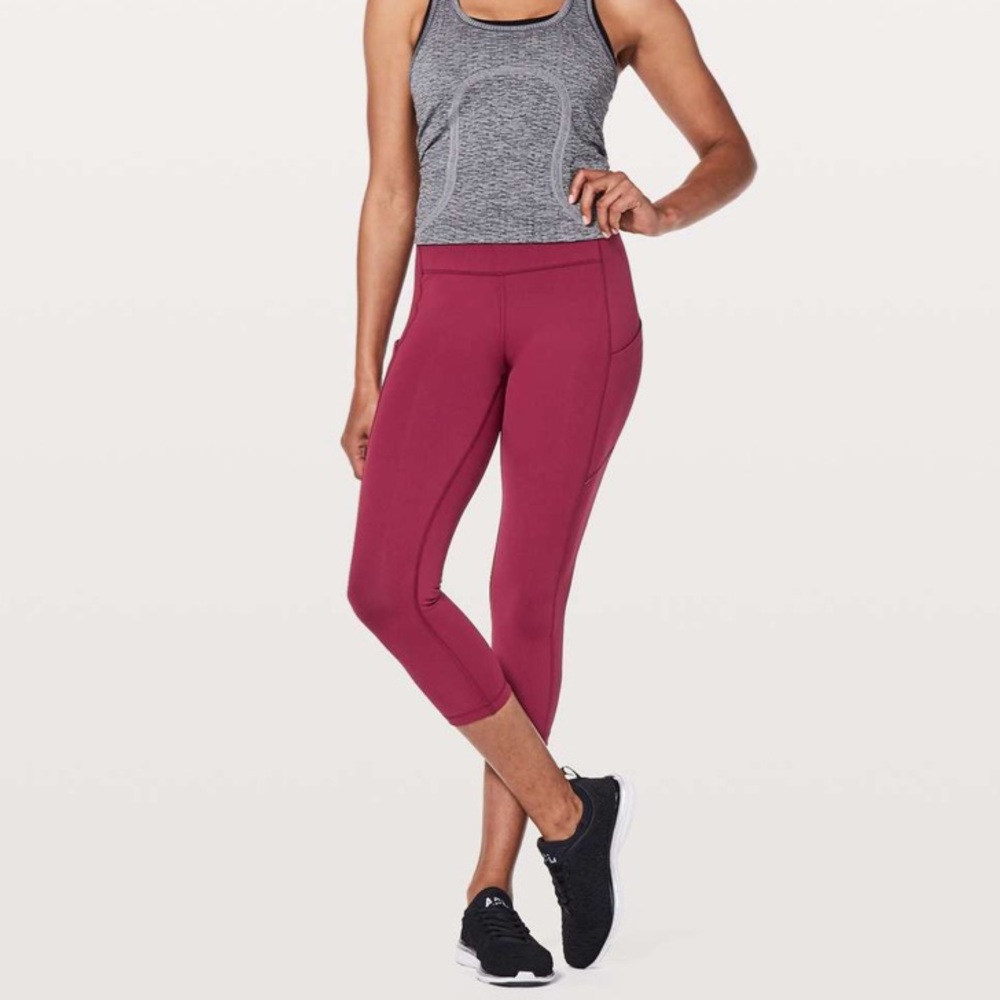 lululemon Speed Up Crop Size 6
